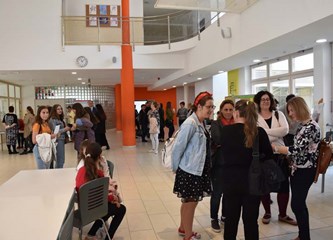 Učenici iz Klinče u EU projektu razvijanja digitalne, medijske, čitalačke, multikulturalne i jezične pismenosti