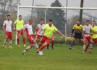 Vrlo dobro Kupinec nije izdržao u Lomnici