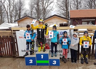 Uspješna utrka mladih skijaša