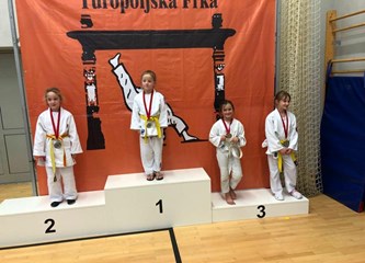 Turopoljska Frka: Jaskanske judašice na vrhu