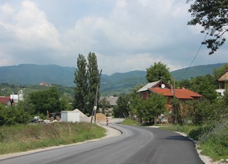 Završetkom radova na odvodnji krenuli i radovi na saniranju gradilišta i asfaltiranju prometnica u jaskanskim naseljima