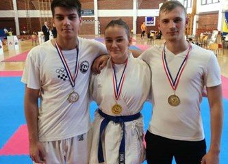 Fenomenalni karatisti 'Jastreba' na međunarodnom natjecanju u Ivancu ugrabili 12 medalja!