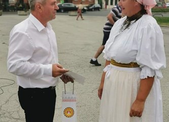 KUD Lipa Slavetić predstavlja županiju na 55. Vinkovačkim jesenima!