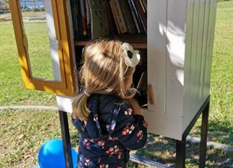 Male besplatne knjižnice napunjene novim knjigama