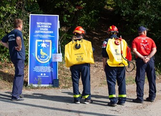 FOTO Uspješno prvo izdanje "Vatrogasnog uspona na Japetić": Najspremnijim vatrogascima uručene medalje i pehari!