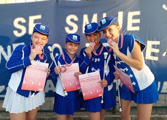 FOTO Klinčaselske mažoretkinje s prvenstva u Glini vratile se sa šest medalja!