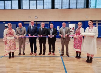 FOTO Klinča ima novu sportsku dvoranu vrijednu 23 milijuna kuna!