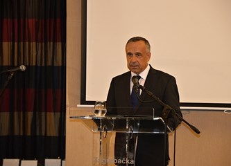 Premijer Plenković na obilježavanju Dana Zagrebačke županije: „Zagrebačka županija je jedan od onih bitnih ekonomskih pokretača razvoja cijele Hrvatske“