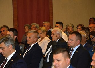 Premijer Plenković na obilježavanju Dana Zagrebačke županije: „Zagrebačka županija je jedan od onih bitnih ekonomskih pokretača razvoja cijele Hrvatske“