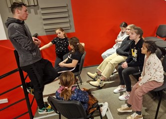 Satovi glume za djecu u Zelini pod stručnim vodstvom Kazališta Škrabe