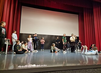 Satovi glume za djecu u Zelini pod stručnim vodstvom Kazališta Škrabe