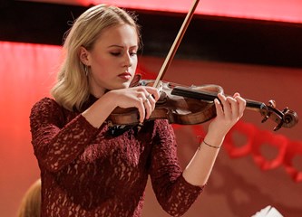 Nezaboravan glazbeni poklon u mjesecu ljubavi