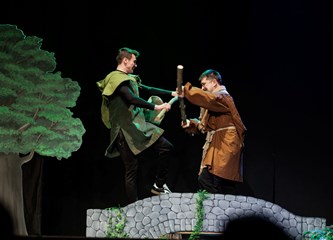 Kazalište Škrabe od srca za Afriku